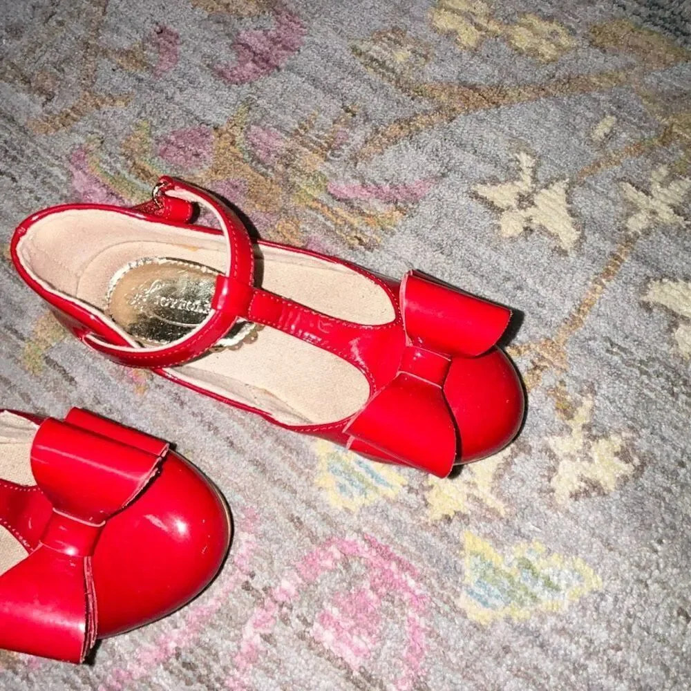 Joyfolie red patent leather bow flats sz 10